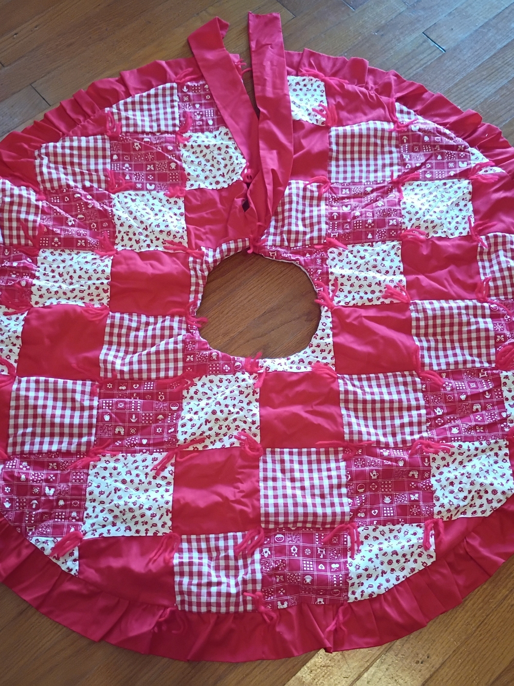Vintage 39" Round Quilted Red and White Tree Skirt